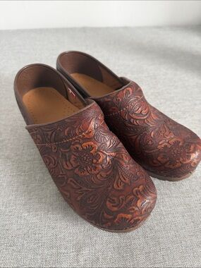 Sanita Embossed Floral Leather Clogs - Brown 7/37